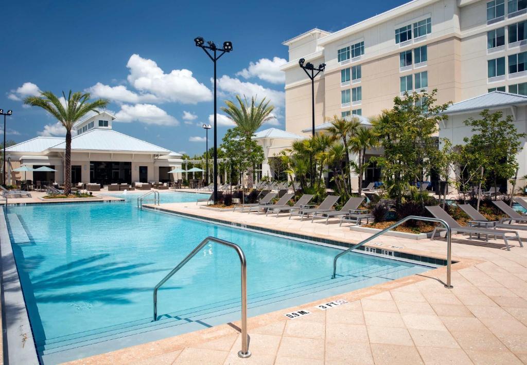 Four Corners Springhill Suites By Marriott Orlando At Flamingo Crossings Town Center-Western Entrance מראה חיצוני תמונה