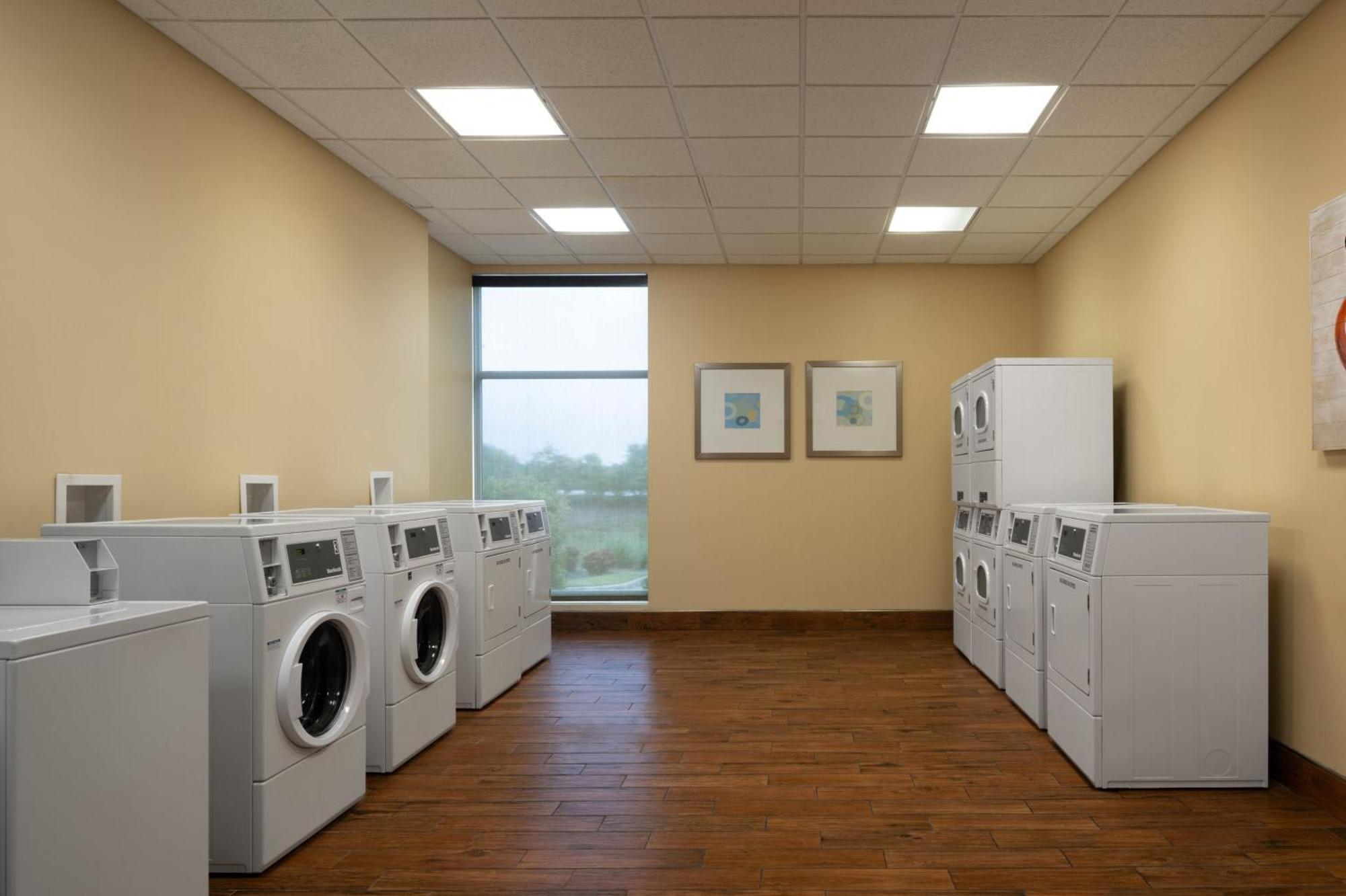 Four Corners Springhill Suites By Marriott Orlando At Flamingo Crossings Town Center-Western Entrance מראה חיצוני תמונה